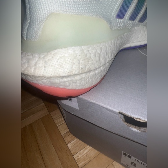 adidas Ultraboost 22
HEAT.RDY Running Shoe (Women) - Picture 11 of 16